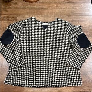 Soft, cozy houndstooth sweatshirt. Corduroy patch elbows. XL. Coldwater Creek